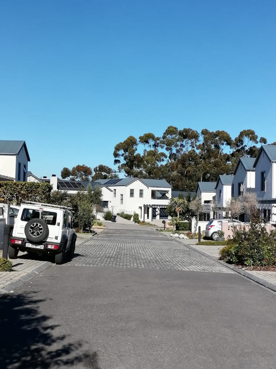 3 Bedroom Property for Sale in Heldervue Western Cape